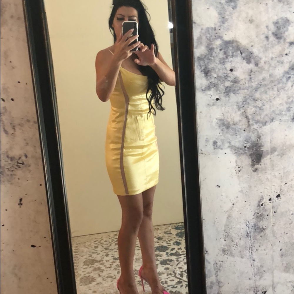NBD Sexy yellow mini dress